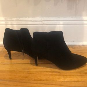 Via Spiga booties suede